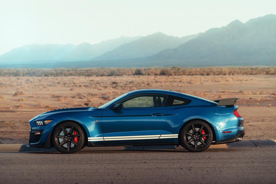  Ford Mustang Shelby GT500 2019 года  (фото 26 из 119)
